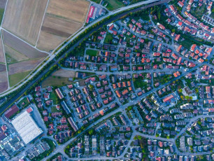 structure-building-city-cityscape-suburb-stadium-184192-pxhere.com-o